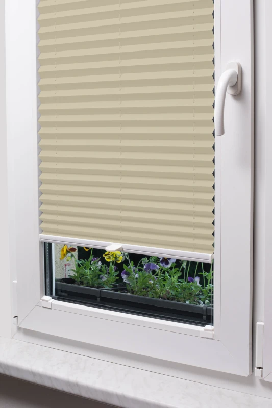 Sandfarben